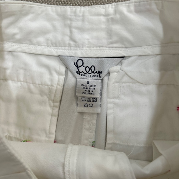 𝅺LILLY Pulitzer Snappy Mini Skirt White Dragonfly Cotton Size 2 Small EUC - Picture 2 of 3